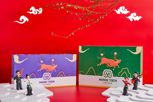 Hai mẫu hộp quà Tết 2021 của Minh Tiến Coffee.