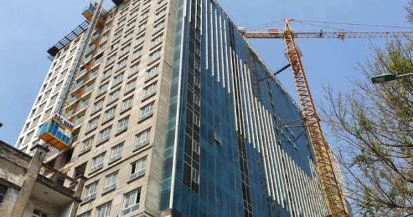 Hoàn chỉnh phương án điều chỉnh kiến trúc công trình số 8B Lê Trực