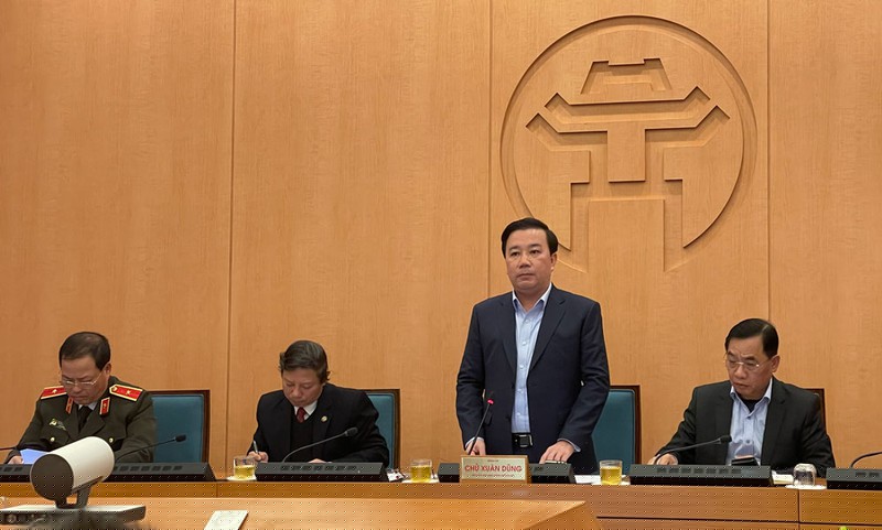 Phó Chủ tịch UBND TP Chử Xuân Dũng kết luận cuộc họp.