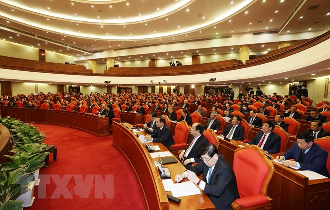 C&aacute;c đồng ch&iacute; l&atilde;nh đạo Đảng, Nh&agrave; nước v&agrave; c&aacute;c đại biểu dự Hội nghị. (Ảnh: Tr&iacute; Dũng/TTXVN)