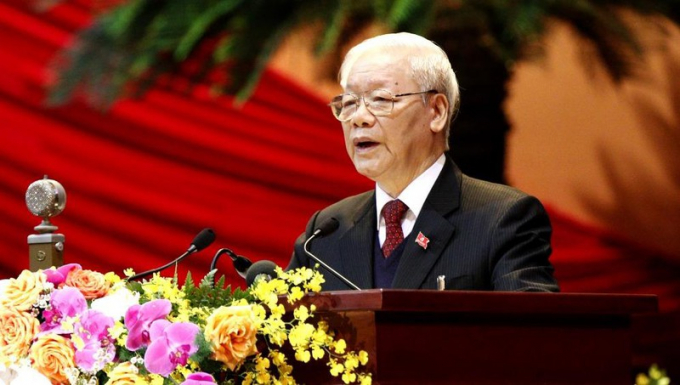 Đồng chí Nguyễn Phú Trọng, Tổng Bí thư, Chủ tịch nước, Trưởng Tiểu ban Văn kiện trình bày Báo cáo của Ban Chấp hành Trung ương Đảng khoá XII về các văn kiện trình Đại hội XIII của Đảng. Ảnh: daihoi13