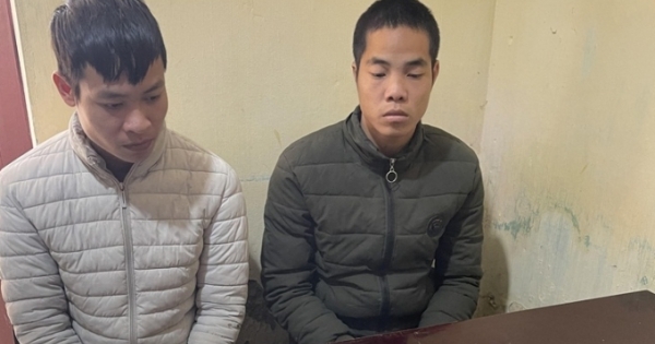 Đột nhập cửa hàng điện thoại trộm cắp để lấy tiền chơi game