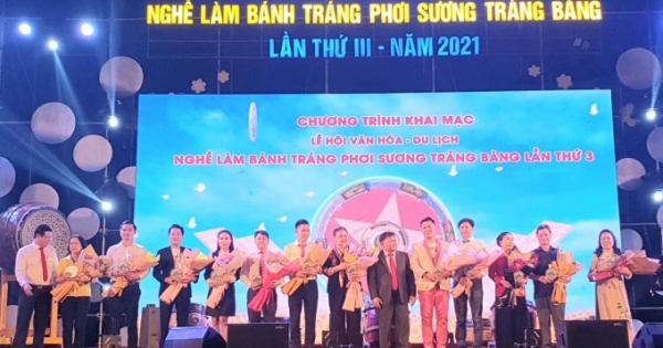 Lễ hội Văn hóa - du lịch Nghề làm bánh tráng phơi sương Trảng Bàng 2021
