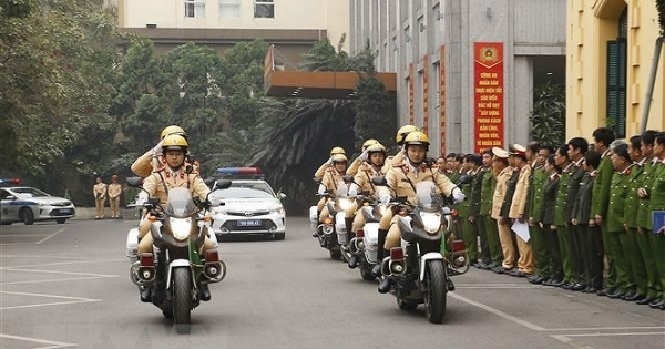 Bộ trưởng Tô Lâm kiểm tra công tác ứng trực bảo vệ Đại hội XIII