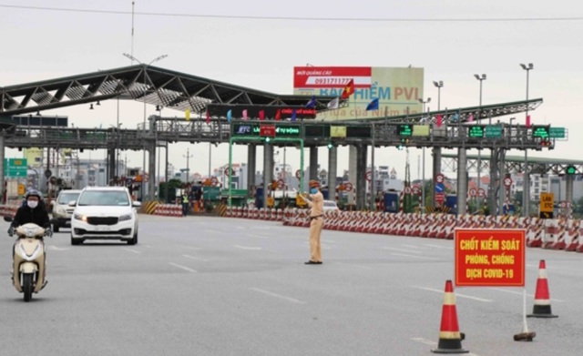 Chốt kiểm soát phòng chống dịch Covid-19 tại Bắc Ninh.