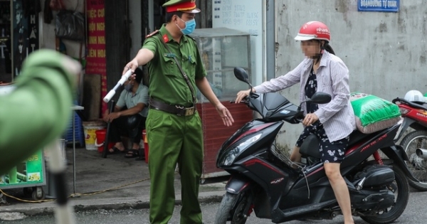 Xử phạt hành chính với 3 trường hợp không đeo khẩu trang tại Hải Dương