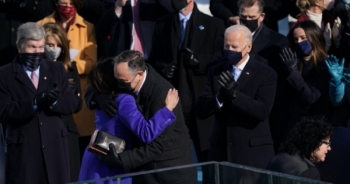 Chuyện tình đẹp như mơ của nữ Phó Tổng thống Mỹ