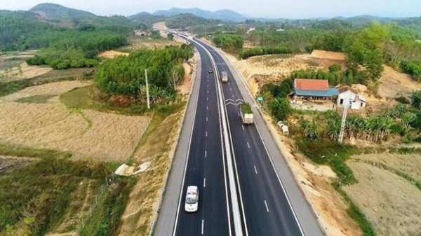 Tìm vốn đầu tư 725km cao tốc Hà Nội - Viêng Chăn