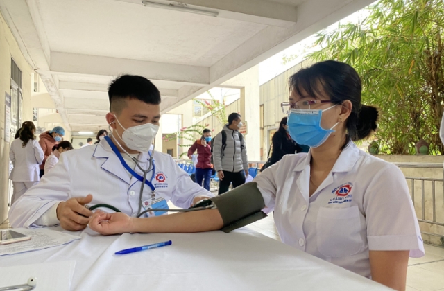 Quảng Ninh triển khai tiêm mũi 3 cho lực lượng phòng, chống dịch tuyến đầu