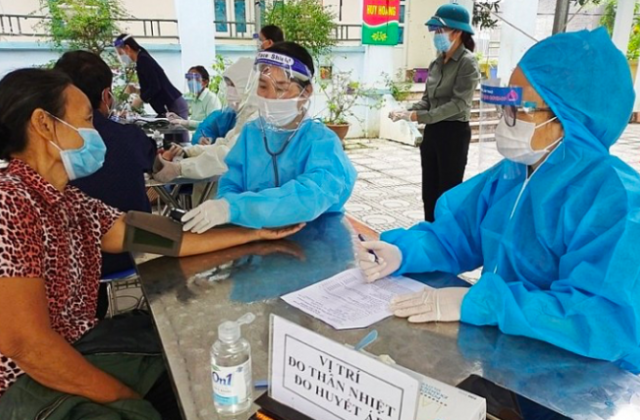 TP HCM bắt đầu tiêm vaccine mũi 3 từ 10/12