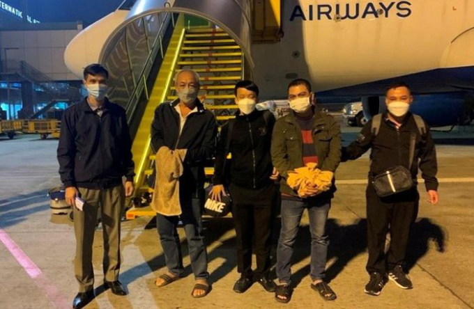 573781c92b8bc2d59b9a