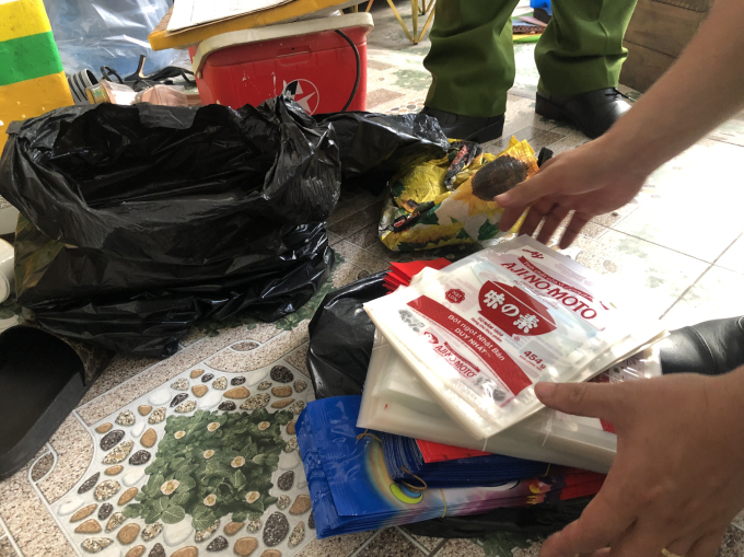 Thu giữ tất nhiều bao bì mang thương hiệu của các hãng thực phẩm nổi tiếng.