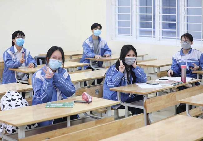 vnapotalhanoihocsinhlop12batdauhoctructiep3buoimoituan5804646-16387956378582052043994-1641636457734403265111