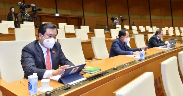 Quốc hội thông qua gói phục hồi kinh tế – xã hội, giảm 2% thuế GTGT