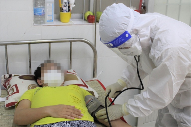 Điều trị F0 ở cơ sở y tế tại Bạc Liêu (Ảnh minh họa: Huỳnh Hải).