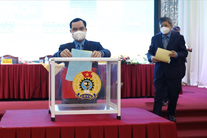 12.1-Bo-Phieu bau LDLD VN