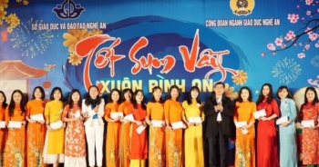 "Tết sum vầy" cho giáo viên, người lao động các trường ngoài công lập