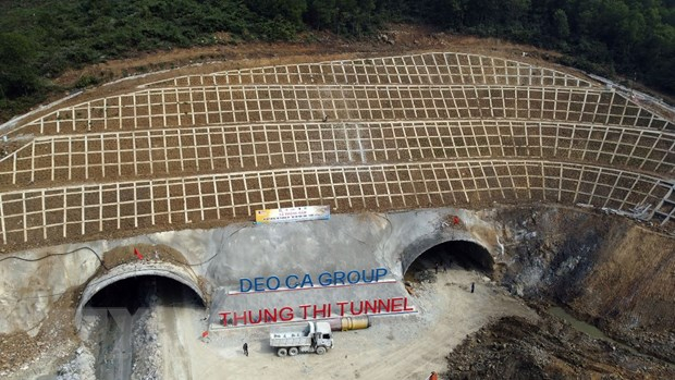 Nhà thầu làm dự án cáo tốc Bắc-Nam phải có đủ năng lực, kinh nghiệm và uy tín để đảm bảo tiến độ, chất lượng công trình. (Ảnh: Huy Hùng/TTXVN)