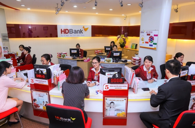 Loạt ngân hàng phát hành trái phiếu, cấp tập tăng vốn cuối năm