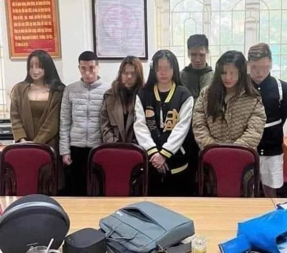 fb_img_1672745366884-1845