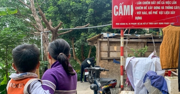 Bờ sông Hồng đoạn phường Chương Dương tiếp tục sạt lở