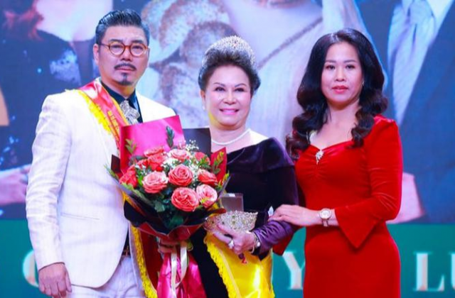 Công ty CP Hằng Holy Group liên quan tôn vinh “nhà thơ thế giới” Tống Thu Ngân bị xử phạt