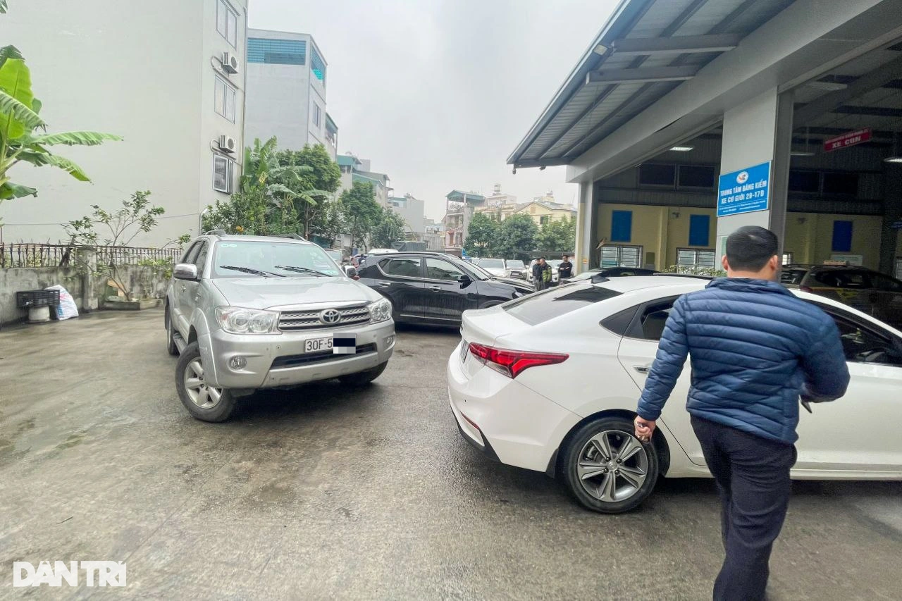 Chạy xe &ocirc; t&ocirc; hết hạn đăng kiểm về qu&ecirc; ăn Tết bị phạt bao nhi&ecirc;u tiền? - 1