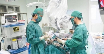 Cứu sống bệnh nhân mắc bệnh cực hiếm gặp