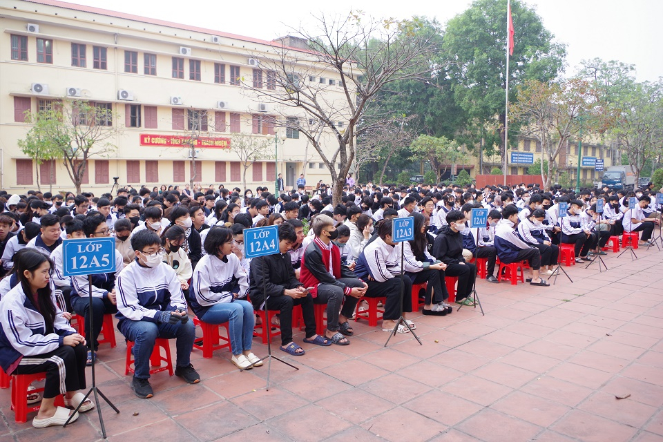 Các em học sinh của trường.