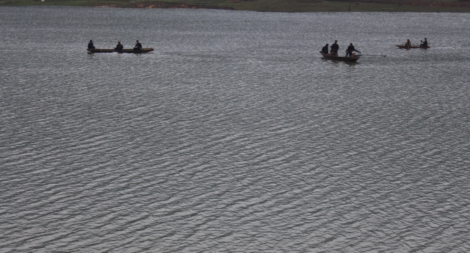 Người th&acirc;n nỗ lực t&igrave;m kiếm thi thể b&agrave; T&acirc;m