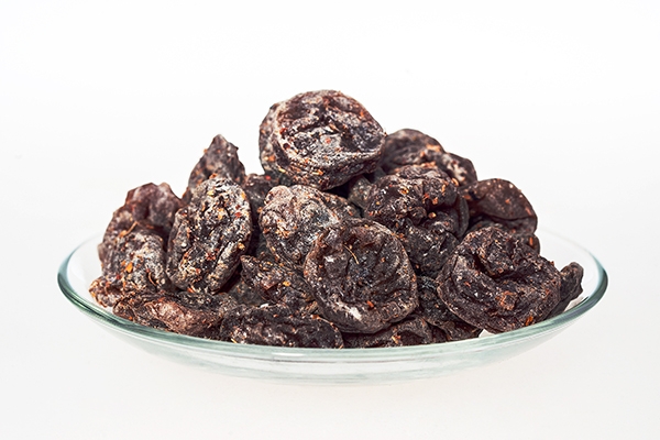 &Ocirc; mai mơ chua ngọt Hồng Lam bị ph&aacute;t hiện c&oacute; chứa đường h&oacute;a học vượt ngưỡng từ 6-8 lần cho ph&eacute;p. Ảnh: minh họa.