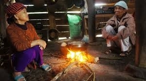 Người dân tộc Nguồn và tục "giữ lửa ngày tết" ở vùng cao Quảng Bình