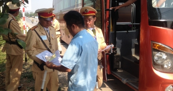 Quảng Bình: Xử lý hơn 100 xe khách vi phạm luật giao thông