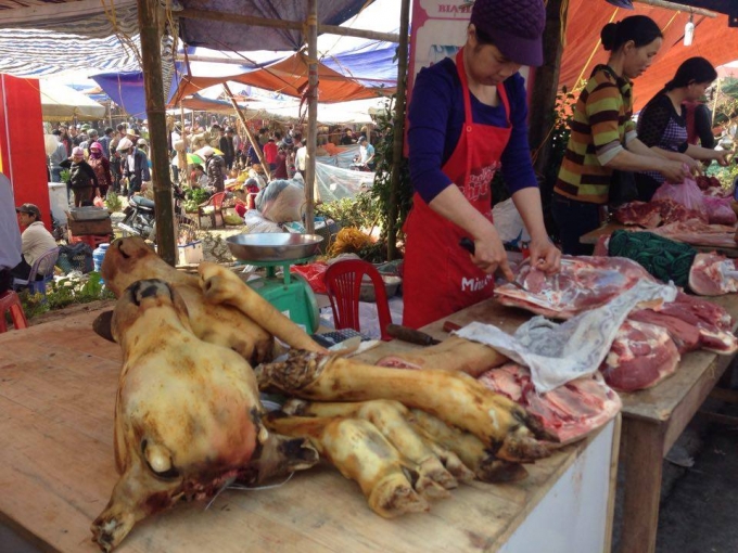 V&agrave; kh&ocirc;ng thể thiếu m&oacute;n ẩm thực đặc trưng