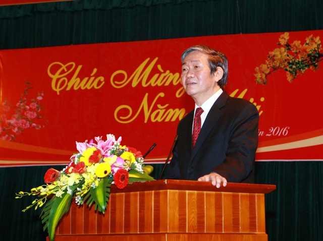 &Ocirc;ng Đinh Thế Huynh, Ủy vi&ecirc;n Bộ Ch&iacute;nh trị, Thường trực Ban B&iacute; thư ph&aacute;t biểu. Ảnh: Do&atilde;n Tấn - TTXVN