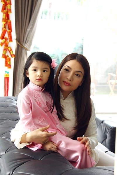 Trương Ngọc &Aacute;nh lu&ocirc;n mong b&eacute; Bảo Ti&ecirc;n giữ g&igrave;n được n&eacute;t đẹp truyền thống của người con g&aacute;i Việt Nam