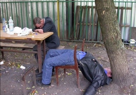 Tuyên Quang: Đánh bạn nhậu tử vong rồi thản nhiên lên giường ngủ