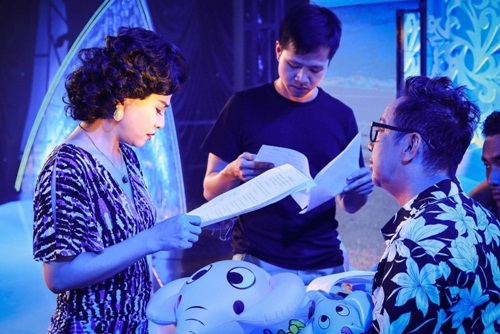 B&agrave; mẹ đơn th&acirc;n C&aacute;t Phượng sợ y&ecirc;u người kh&ocirc;ng thương con.