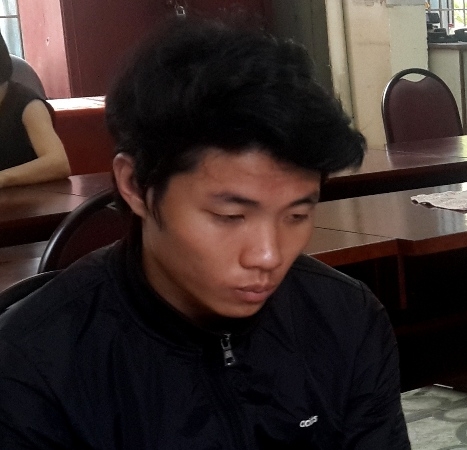 Hung kh&iacute; nh&oacute;m đối tượng d&ugrave;ng đi cướp.