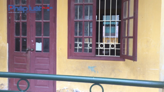 Khung cảnh ph&ograve;ng học ng&agrave;y lễ hội l&agrave;ng Mi&ecirc;u Nha.