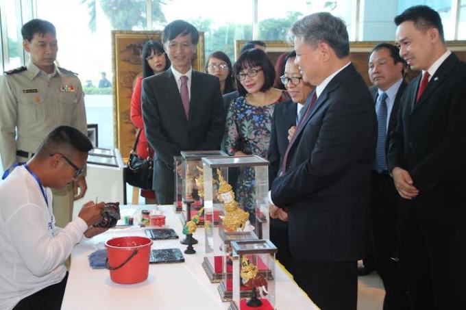 Bộ trưởng H&agrave; H&ugrave;ng Cường bắt đầu chuyến thăm, l&agrave;m việc tại Th&aacute;i Lan, Campuchia