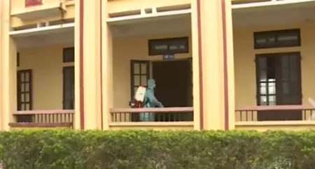 Ng&agrave;nh y tế tỉnh Hải Dương đ&atilde; nhanh ch&oacute;ng sử dụng c&aacute;c biện ph&aacute;p ph&ograve;ng chống sự b&ugrave;ng ph&aacute;t bệnh vi&ecirc;m m&agrave;ng n&atilde;o m&ocirc; cầu, tại nơi nữ sinh X. đang theo học.