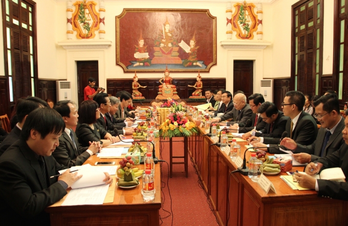 Buổi hội đ&agrave;m giữa hai Bộ Tư ph&aacute;p Campuchia v&agrave; Việt Nam đ&atilde; diễn ra th&agrave;nh c&ocirc;ng tốt đẹp s&aacute;ng nay tại&nbsp;Phnom Penh, Campuchia.