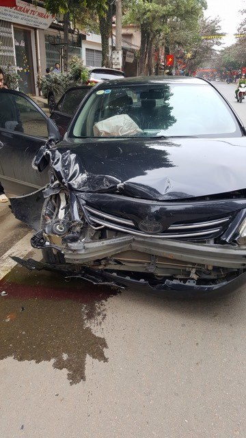 Chiếc xe g&acirc;y tai nạn do hạt trưởng hạt kiểm l&acirc;m Bắc Quang điều khiển.