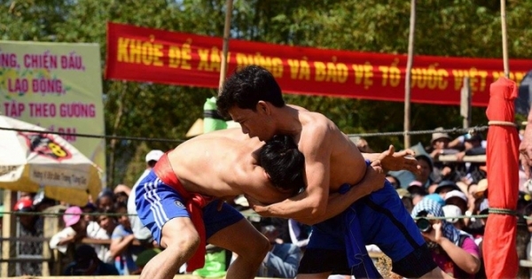 Thừa Thiên - Huế: Về hội vật làng Sình xem tinh thần thượng võ đất cố đô