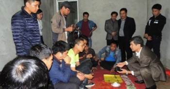 Công an Hà Nam đột kích bắt quả tang 18 đối tượng đang đánh bạc