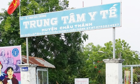 B&eacute; g&aacute;i 2 tuổi tử vong, gia đ&igrave;nh đổ lỗi do kh&ocirc;ng c&oacute; b&aacute;c sĩ si&ecirc;u &acirc;m
