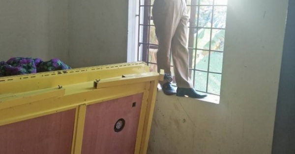 Vụ người đàn ông treo cổ tự vẫn bằng dây giày tại trụ sở công an: Kiểm điểm trưởng, phó công an xã