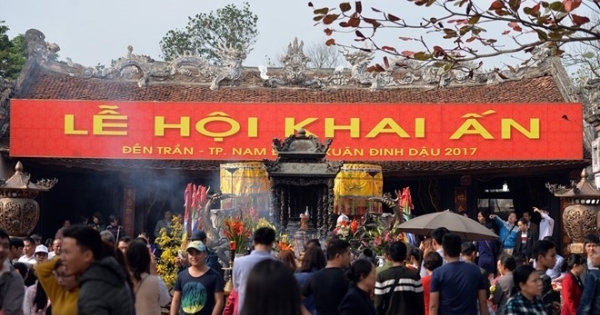 Nhìn lại Lễ khai ấn Đền Trần Nam Định từ năm 2010 đến nay qua các con số