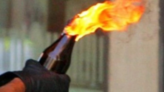 Bực tức, em dùng xăng thiêu cháy chị vì bị nghi trộm gà